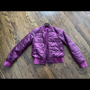 Lululemon Reversable child Jacket. XL.
